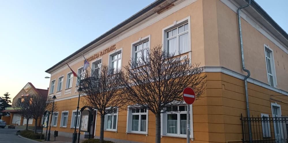A pilisvörösvári szavazóhelyiségek címei