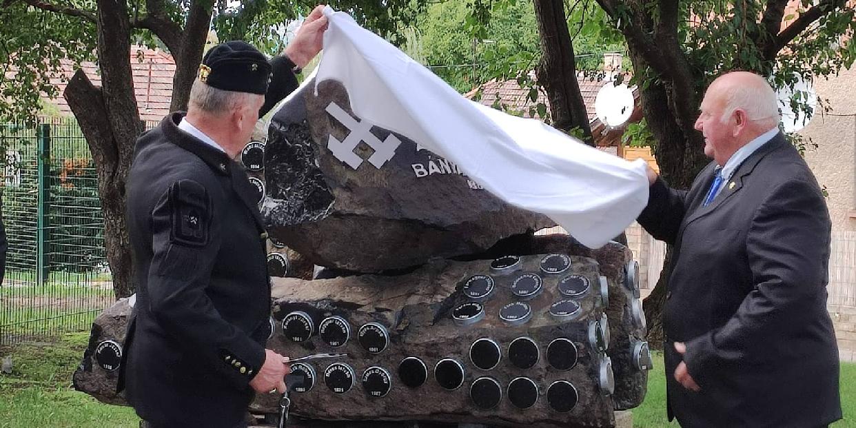 Új emlékművet avattak a bányásznapi ünnepségen