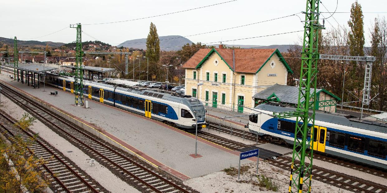 Pályakarbantartási munkák miatt változások az esztergomi vonalon