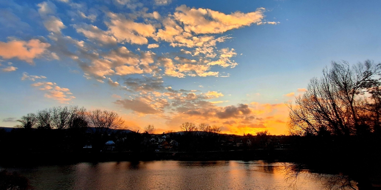 Borongós, télies hétkezdet érkezik Vörösvárra