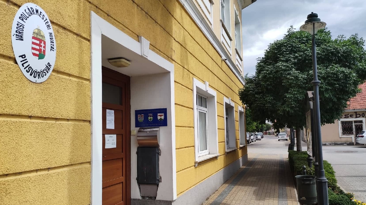 Ismét nyitva a Polgármesteri Hivatal