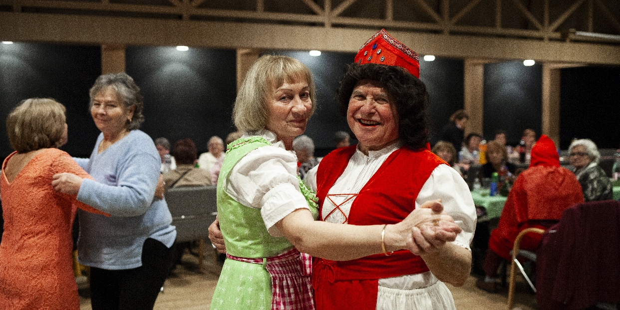 Asszonybál a Művészetek Házában