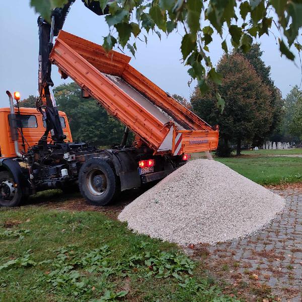 Ingyen murvát biztosít idén is az Önkormányzat a temetőben